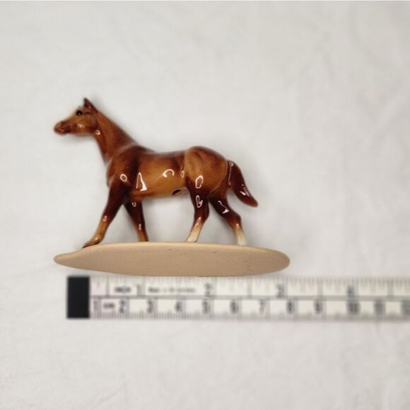 Miniature Porcelain Horse Figurine - Picture 7 of 9